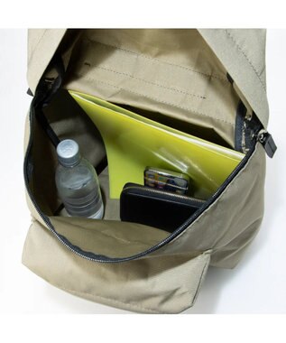 UNBILLION cachecache ナイロンバックパック ベージュ