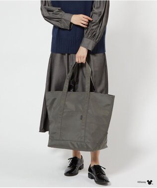 Y'SACCS 【Disney Collection】シルエットプリントトートバッグ　Lサイズ グレー