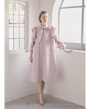Maison de FLEUR ラッフルボウタイワンピース