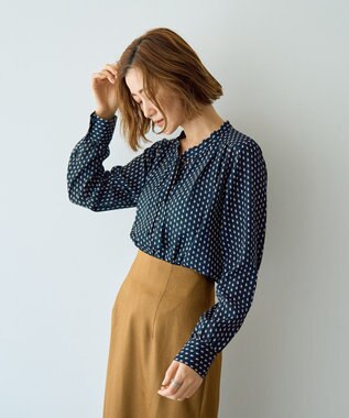 YECCA VECCA ジオメ柄ボウタイブラウス Navy