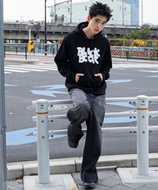 WEGO 【ユニセックス着用ITEM/裏起毛/SMLサイズ展開】リラックスフィットスプレーグラフィックパーカー ブラック