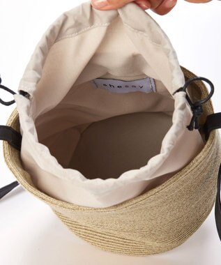 Tiaclasse シリンダーかごショルダーバッグ ベージュ