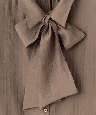 Feroux 【洗える】リボンタイパフスリーブ ブラウス ダークブラウン系