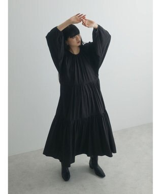 Green Parks armonia. ティアード配色パイピングワンピース Black