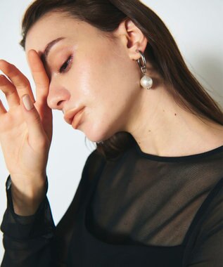 GRACE CONTINENTAL パールリングイヤークリップ