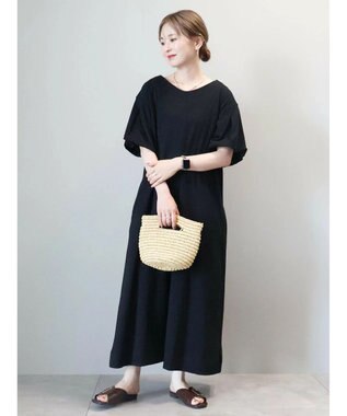 AMERICAN HOLIC 袖コンシャスＶネックカットワンピース Black