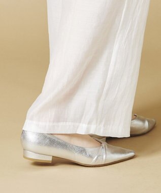 Dominic3 センターギャザー ポインテッドソフトカッター ブラック