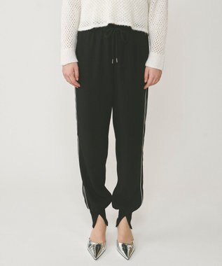 GRACE CONTINENTAL テーパーイージーパンツ ブラック