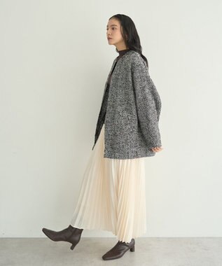 YECCA VECCA サテンプリーツスカート Ivory