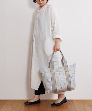 ACE BAGS & LUGGAGE 【雑誌掲載】 HAyU × ace.  フォールディング 折り畳みトートバッグ 猫柄 22L 17861 ベージュ柄