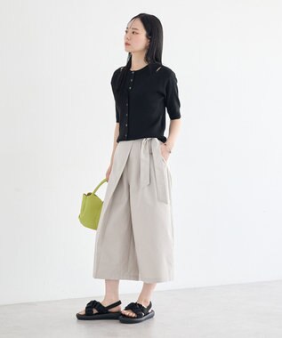 earth music&ecology ラップハーフパンツ Gray Beige