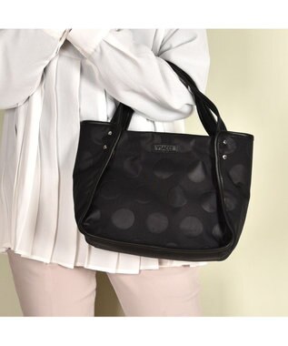Y'SACCS ヒートエンボス ポルカドットトート Sサイズ ブラック