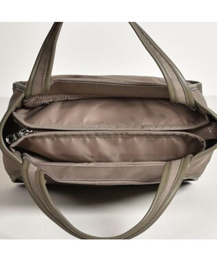 Y'SACCS ヒートエンボス ポルカドットトート Sサイズ グレージュ