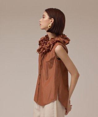 GRACE CONTINENTAL マルチフリルノースリーブブラウス ブラウン