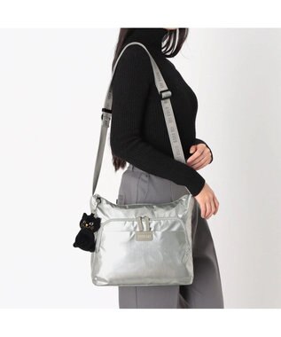 ANNA SUI ワンダー ショルダーバッグ（大） シルバー