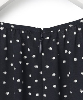 23区 【洗える】バックサテンアムンゼン ドットプリント ワンピース ネイビー×ホワイトドット