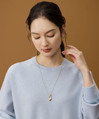 自由区 【カタログ掲載】カーブオーバル ネックレス