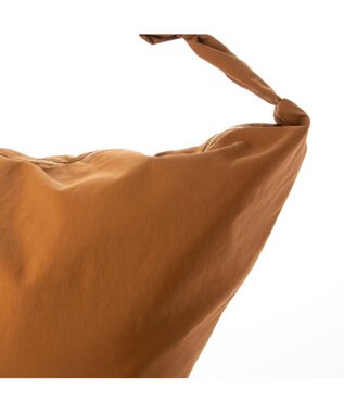 UNBILLION カシュカシュ cachecache / シワナイロンビッグバッグ キャメル