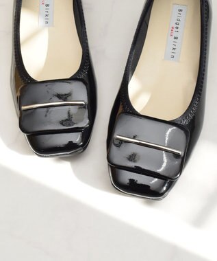 Bridget Birkin 【Bridget Birkin walk】バックルモチーフウォーキングパンプス ブラックエナメル