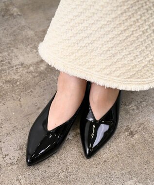 Pointer 日本製 本革 生活防水機能付きVカットパンプス ブラック(エナメル)