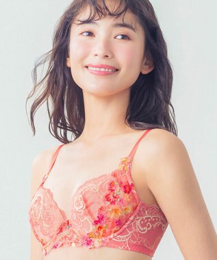 Wing ブラジャー Wing Lesiage 脇すっきりの着やせシルエット 背中の段差・脇のハミ肉軽減 【2920シリーズ】 Gカップまで対応 大きいサイズ ブラ PB2921 ウイング／ワコール オレンジ