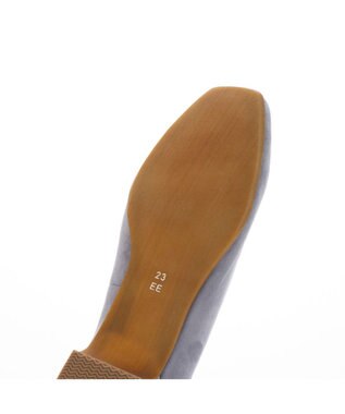 ing <ing>スクエアトゥVカットパンプス ブルースエード