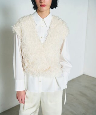 GRACE CONTINENTAL フェザーカットトップ ホワイト