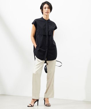 ICB 【MAG×スタイリストコラボ】シャイニーシアーニット×サテンストレートパンツ ブラックニット×ベージュパンツ