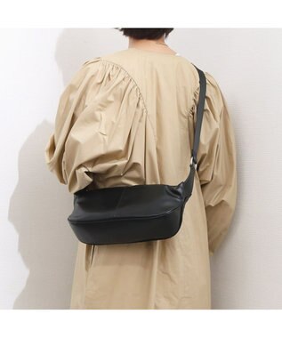 UNBILLION カシュカシュ cachecache / 横長ソフトショルダーバッグ