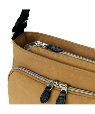 IBIZA プラクティコ　ショルダーバッグ 普通茶