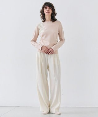 BEIGE， 【ご好評により新色追加！洗える】WILLOW / アシンメトリーレースクルーネックニット Nude×Off White
