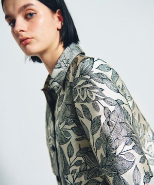 GRACE CONTINENTAL ボタニカルジャガードシャツ キナリ