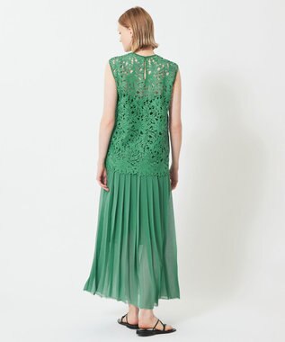 BEIGE， NARCISSUS / レースブラウス Pine Green