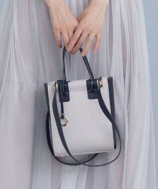 組曲 2WAYハンドルスクエアショルダー バッグ Mini アイスグレー系1