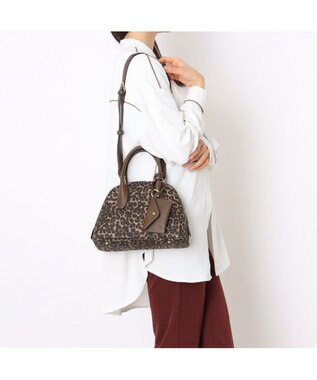 UNBILLION カシュカシュ cachecache / ポーチ付きシェル型ボストン