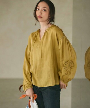 23区 【洗える】ブロドリー ダンデル ブラウス マスタード系