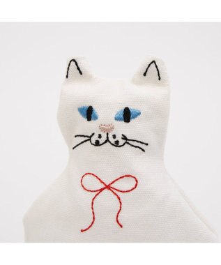 UNBILLION カシュカシュ cachecache / ネコ刺繍自立ポーチ ホワイト