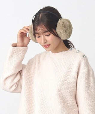 MOONBAT 【FUDGE11月号掲載】PAUL & JOE ACCESSOIRES ネコチャーム付フェイクファーイヤマフ（細アーム） ベージュ