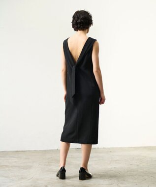 GRACE CONTINENTAL バックボウドレス ブラック