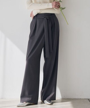 自由区 【カトリエムブーケ】　Nouvelle silhouette タックパンツ