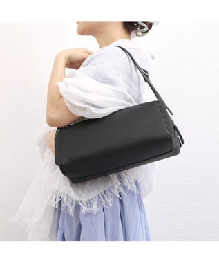 UNBILLION カカトゥ kakatoo / ダブルファスナーセミショルダー