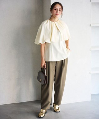 #Newans ＜亀恭子さんコラボ＞取り外し可能ケープ付きペプラムブラウス オフ