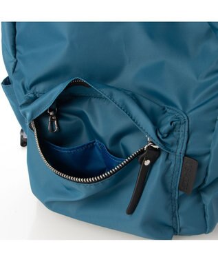 Y'SACCS ナイロン A4リュック　Sサイズ ダークブルー