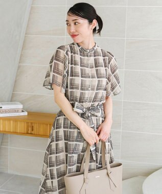 Tiaclasse 【新色追加・洗える】チェック柄フレア袖シアーワンピース ベージュ