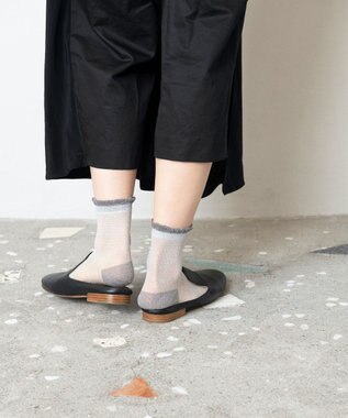 TRICOTE SHEER BUMPY SOCKS / シアーバンピソックス 90WHITE