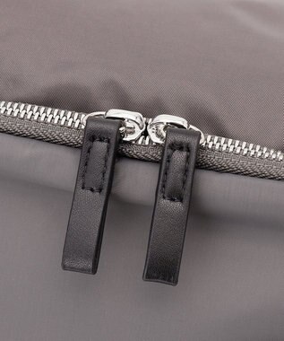 Y'SACCS カーゴポケット　リュックサック　Mサイズ ダークグレー