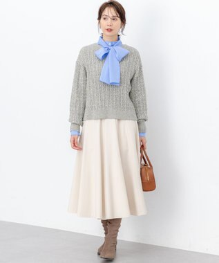 組曲 S 【加藤ローサさん着用 / 前後着用可】コットンタッチシャーティング刺繍入り ブラウス ブルー系