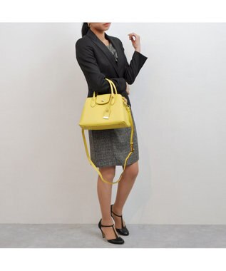 UNBILLION perche ゴートユーティリティヒネリかぶせトートS イエロー