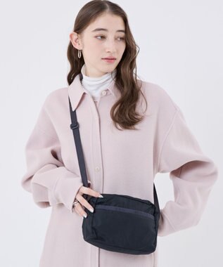 LeSportsac DANIELLA CROSSBODY/ディープシーブルー