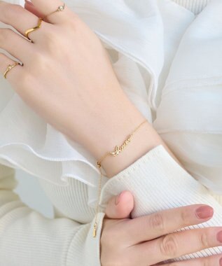 Phoebe ラッキーレターブレスレット(チャーム) ゴールド